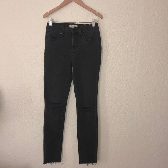 Madewell 9” Mid Rise Skinny Jeans - Picture 4 of 9